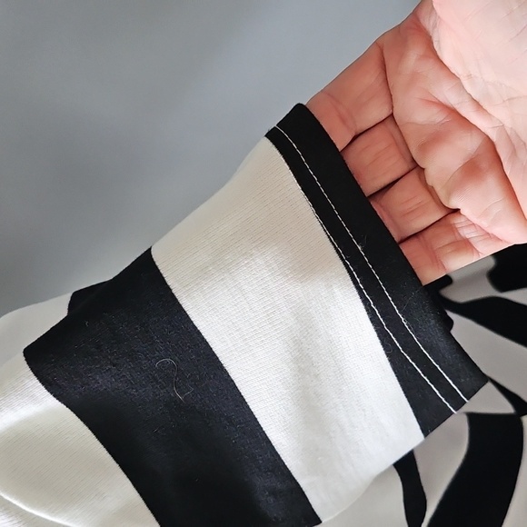 Agnes Orinda Black and White Striped Peplum Blouse - Picture 9 of 16